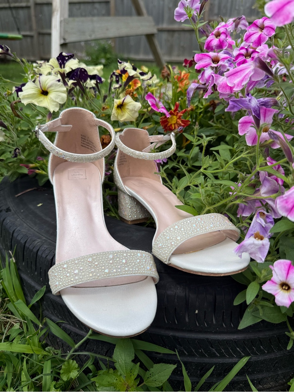 David's Bridal Pink Pearl-Embellished Ankle-Strap Sandals (free sunglasses) - Picture 3 of 7